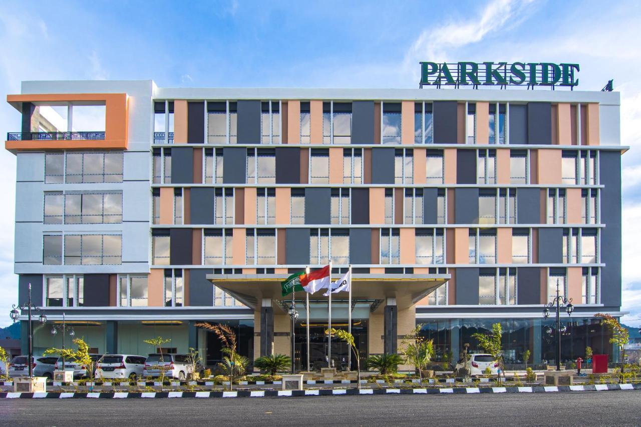 Parkside Gayo Petro Hotel Takengon Esterno foto