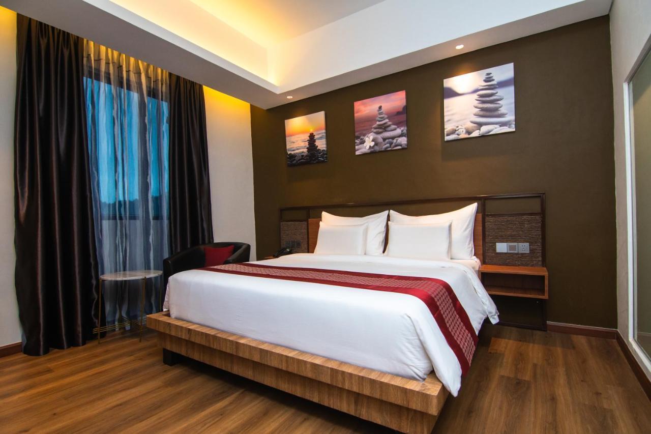 Parkside Gayo Petro Hotel Takengon Esterno foto