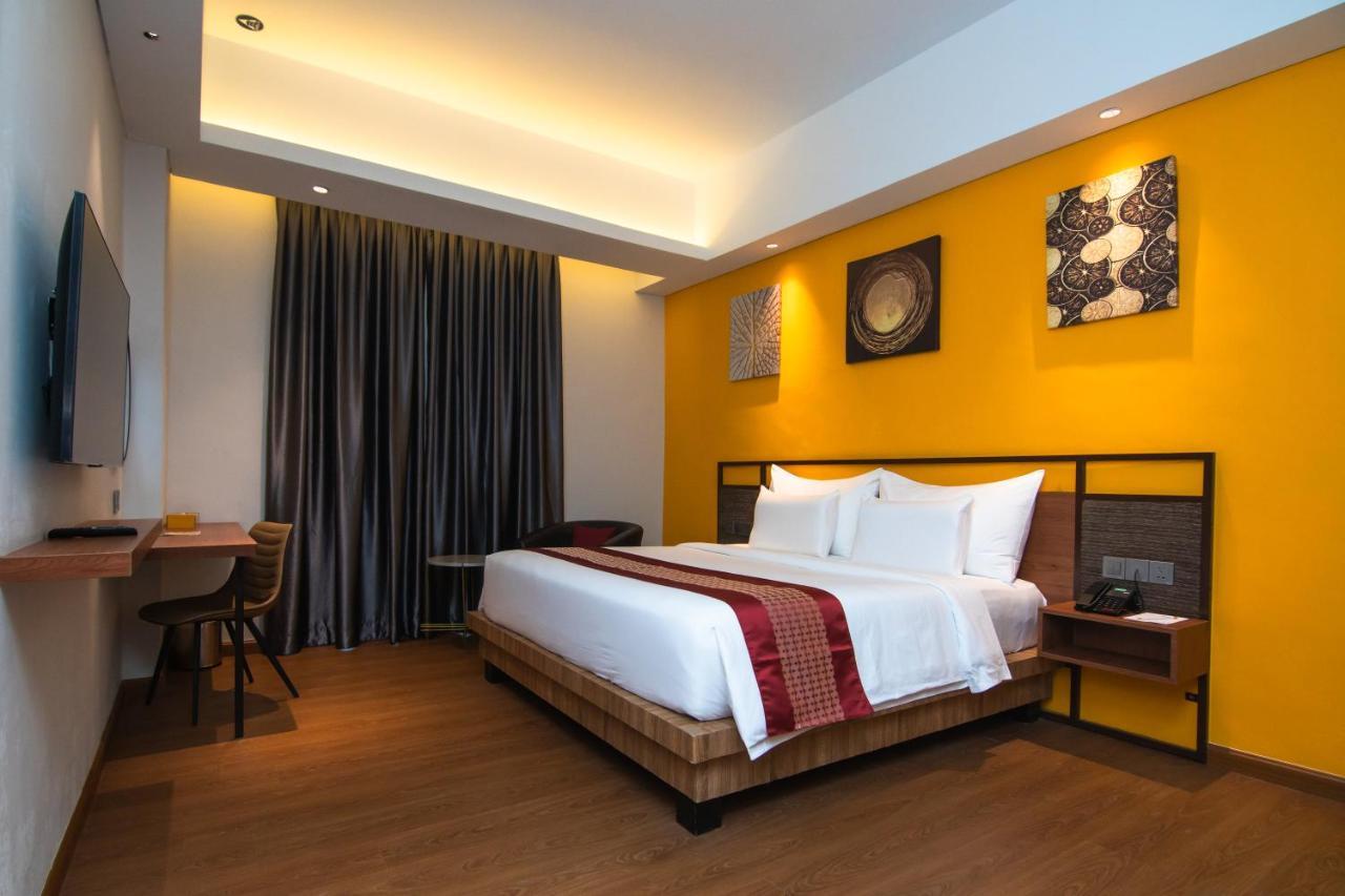 Parkside Gayo Petro Hotel Takengon Esterno foto
