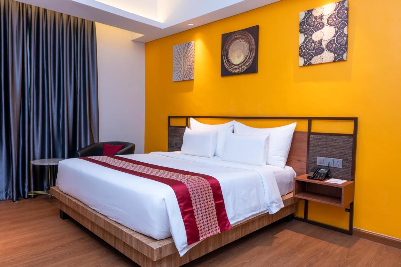 Parkside Gayo Petro Hotel Takengon Esterno foto