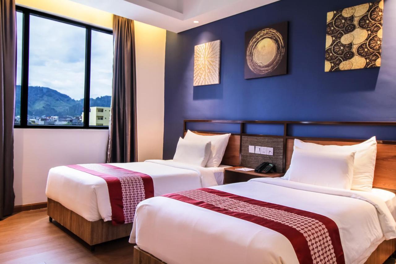 Parkside Gayo Petro Hotel Takengon Esterno foto